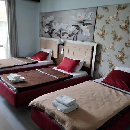 Bed & Breakfast And Comfy Near Popular Attractions In Kusadası